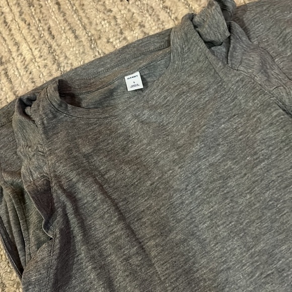 Old navy size small NWTs maxi dress ruffle sleeves​​​​​​ - Picture 2 of 4